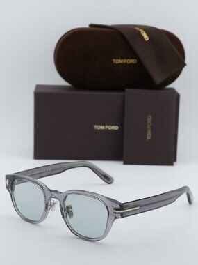 Tom Ford FT1041-D 20A Square Sunglasses - Transparent Grey/Grey